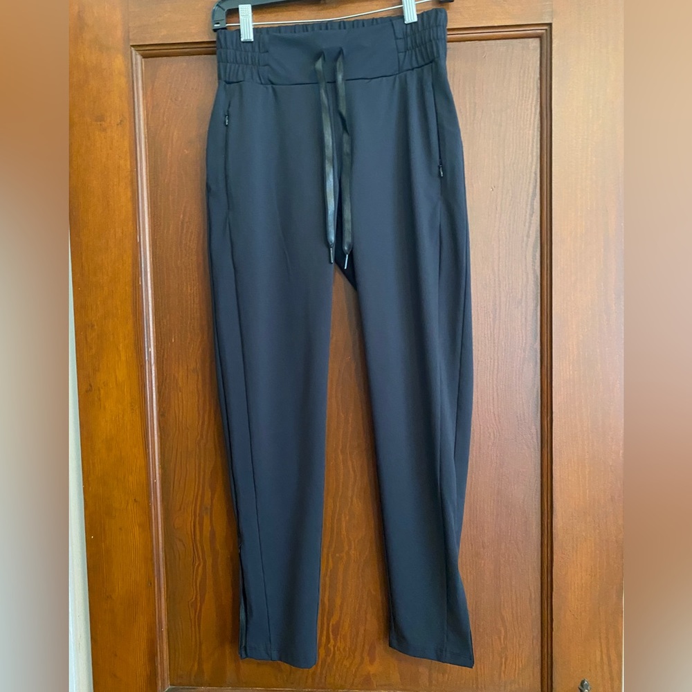 Jo+Jax Activewear Varsity Joggers. Like new. AXS.